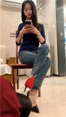 【爱秀套图】【汐月】裸足深喉/清理脏高跟/碾压踩乳bf48449