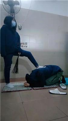 奇了怪了运动后白袜臭脚蹂躏踩 JS241220-38