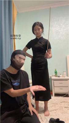 小凤梨旗袍女神S-踩踏藤条虐打 bf48480