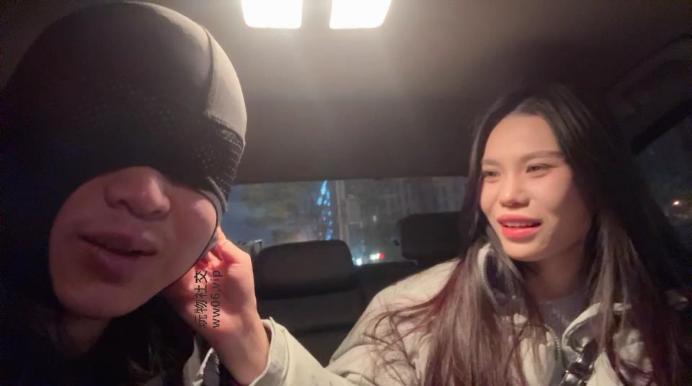 素人挖掘机拖鞋白袜素人女神车内调 JS241220-10