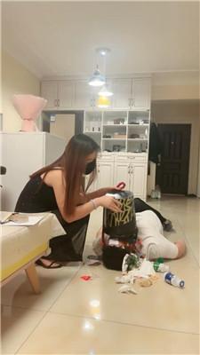 语阳清理YSL高跟/垃圾桶套头/吃厕纸圣水泡面 JS241220-11