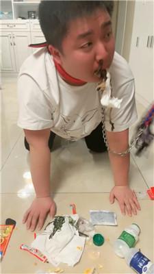 语阳清理YSL高跟/垃圾桶套头/吃厕纸圣水泡面 JS241220-11