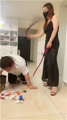 语阳清理YSL高跟/垃圾桶套头/吃厕纸圣水泡面 JS241220-11