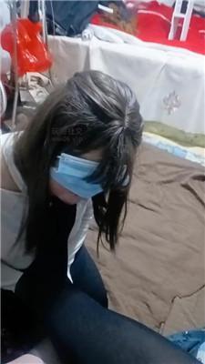 伪娘和人妻吊绑重度虐打邋里邋遢的狗 JS241217-1