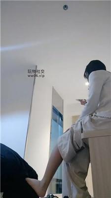 2024素人S-掐脖窒息/肉丝脚狂舔 bf48367