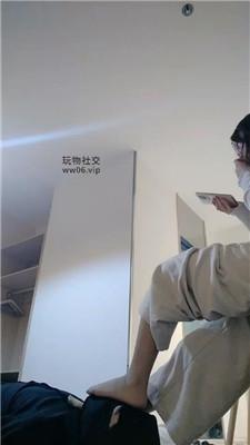 2024素人S-掐脖窒息/肉丝脚狂舔 bf48367