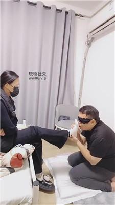 上海汤圆原味白袜臭脚踩虐    241216-1