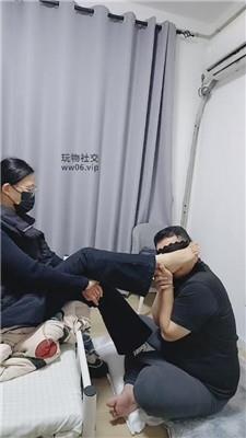 上海汤圆原味白袜臭脚踩虐    241216-1