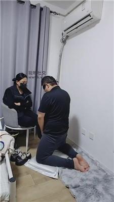 上海汤圆原味白袜臭脚踩虐    241216-1