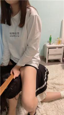 白兔高跟美腿踩小三狗 bf48365