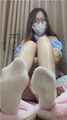 兔牙纯欲女仆调教狗儿子    241216-8