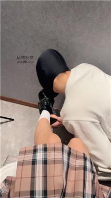 狗哥JK妹妹S-皮鞋白袜踩虐气味辱 bf48897