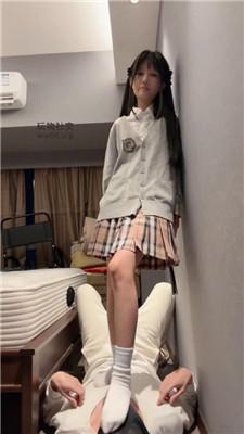 狗哥JK妹妹S-皮鞋白袜踩虐气味辱 bf48897