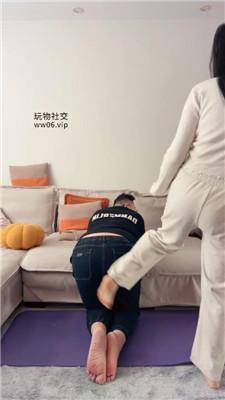 埋汰骑马胯下辱/玉足踩踏 JS250101-4