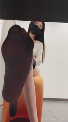 梓晨大大灯    241231-1