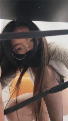 梓晨大大灯    241231-1