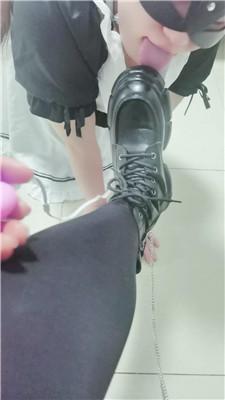 璃茉老师女仆母畜-清理脏短靴/强制闻鞋窝 JS250101-28