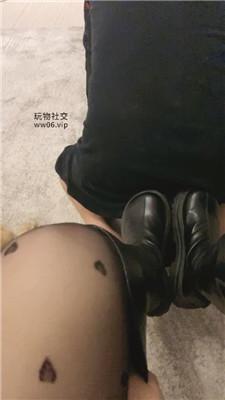 小渔铆钉高跟黑丝+长靴羞辱抖M前任 JS250101-22