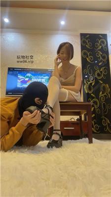 咏慈坐脸窒息/白丝踩踏鞭打 bf48935