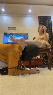咏慈坐脸窒息/白丝踩踏鞭打 bf48935