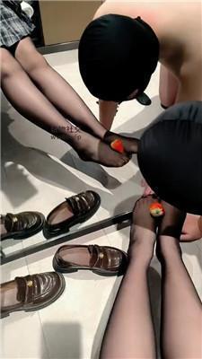 喵喵大王圣水淋浴/镜前美腿踩踏喂食 bf48925