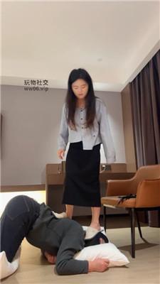 子熙大人玉足碾压狗头/鞭打恋足舔/赏赐圣水双视角版 bf48906