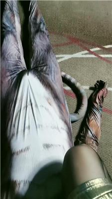 滢滢双S-囚禁狗笼/舔臭脚/鞭打踩踏/转胯狗爬双视角版JS241231-29