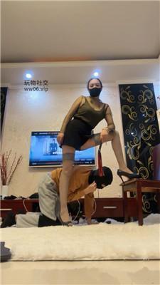 颜主坐脸窒息/跪舔高跟丝袜/鞭打 JS241231-28