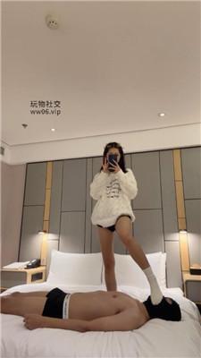 诗酒运动鞋白袜气味辱踩虐狗 bf48920