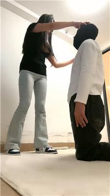 少司缘抽耳光/鞭打/运动鞋踩踏 bf48918