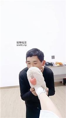 南月女神枷锁口塞堵嘴/毛拖鞋白袜踩/脚下喂食 JS250102-11