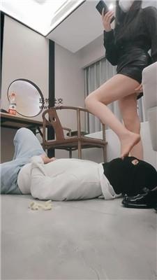 zz女王骑马玉足踩踏/恋足狂舔 JS241230-23