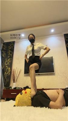颜主白领S-高跟碾压踩虐/鞭打 bf48852