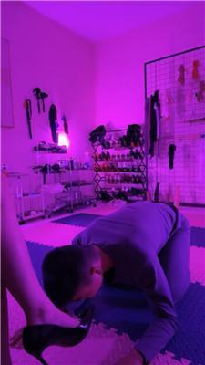 琴月高跟碾压踩虐/重度鞭打双视角版 bf48872