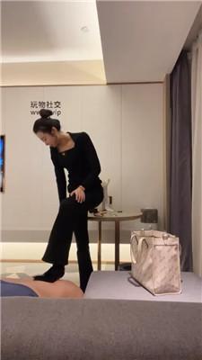 【爱秀套图】【小格】短靴高跟跪舔踩/虐乳滴蜡bf48867