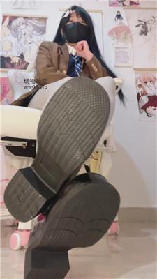 砂糖灰袜鞋底羞辱    241230-3