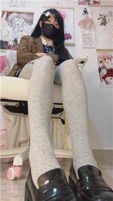 砂糖灰袜鞋底羞辱    241230-3