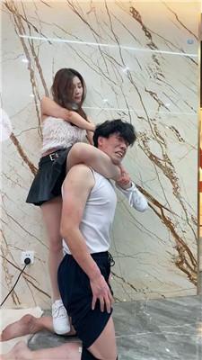 麋鹿银儿踩背上疯狂鞭打/腿绞浓痰/胯下爬行 bf48882