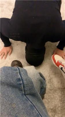 【爱秀套图】【小渔】双S-强制坐脸窒息/脏鞋踩踏bf48778