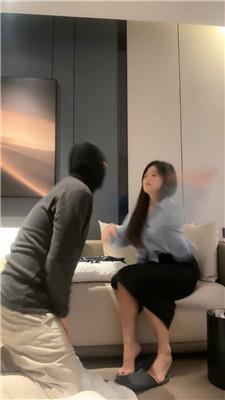 子熙大人喂口水圣水/裸足狂舔/连环踢裆 bf48777