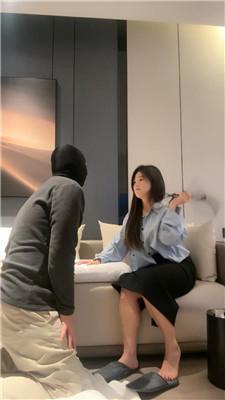 子熙大人喂口水圣水/裸足狂舔/连环踢裆 bf48777