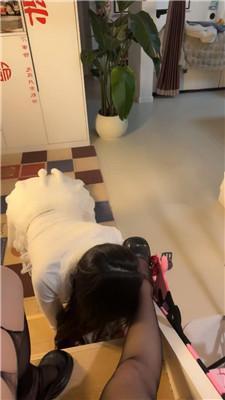 橘子没熟指挥好闺蜜自虐/奖励舔皮鞋黑丝 bf48781