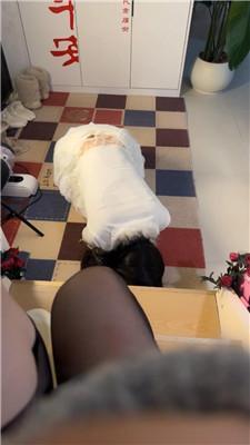 橘子没熟指挥好闺蜜自虐/奖励舔皮鞋黑丝 bf48781