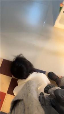 橘子没熟指挥好闺蜜自虐/奖励舔皮鞋黑丝 bf48781