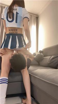 丫丫足球宝贝及膝袜玩虐犯规球员 bf48789