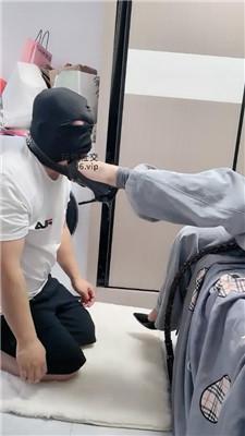 北京落落白袜裸足狂舔/牛仔裤坐脸 JS241229-12