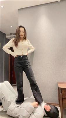 Annaa腿绞坐脸手捂窒息/短靴白袜踩 bf48725