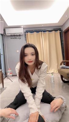 Annaa腿绞坐脸手捂窒息/短靴白袜踩 bf48725