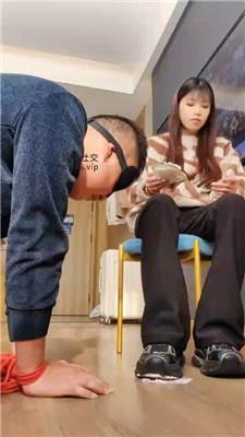 【爱秀套图】【苏西】脏运动鞋踩踏喂食JS241226-41