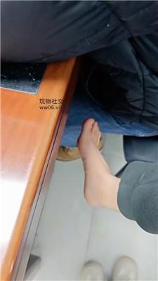 【爱秀套图】【玉主子】办公室开发男同事做狗JS241227-9